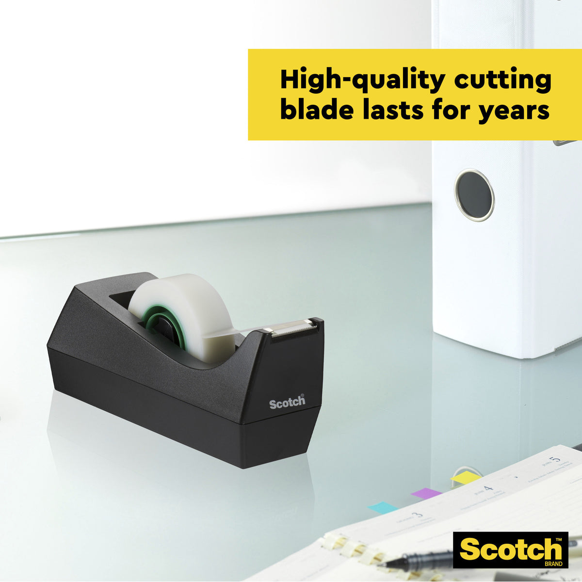 Scotch Desktop Tape Dispenser C38, Black + Scotch MagicTape, 19 mm x 33 m, 4 Rolls